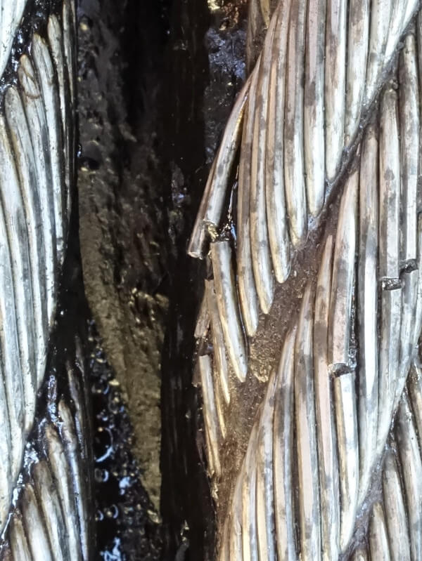 Metal wire rope fatigue